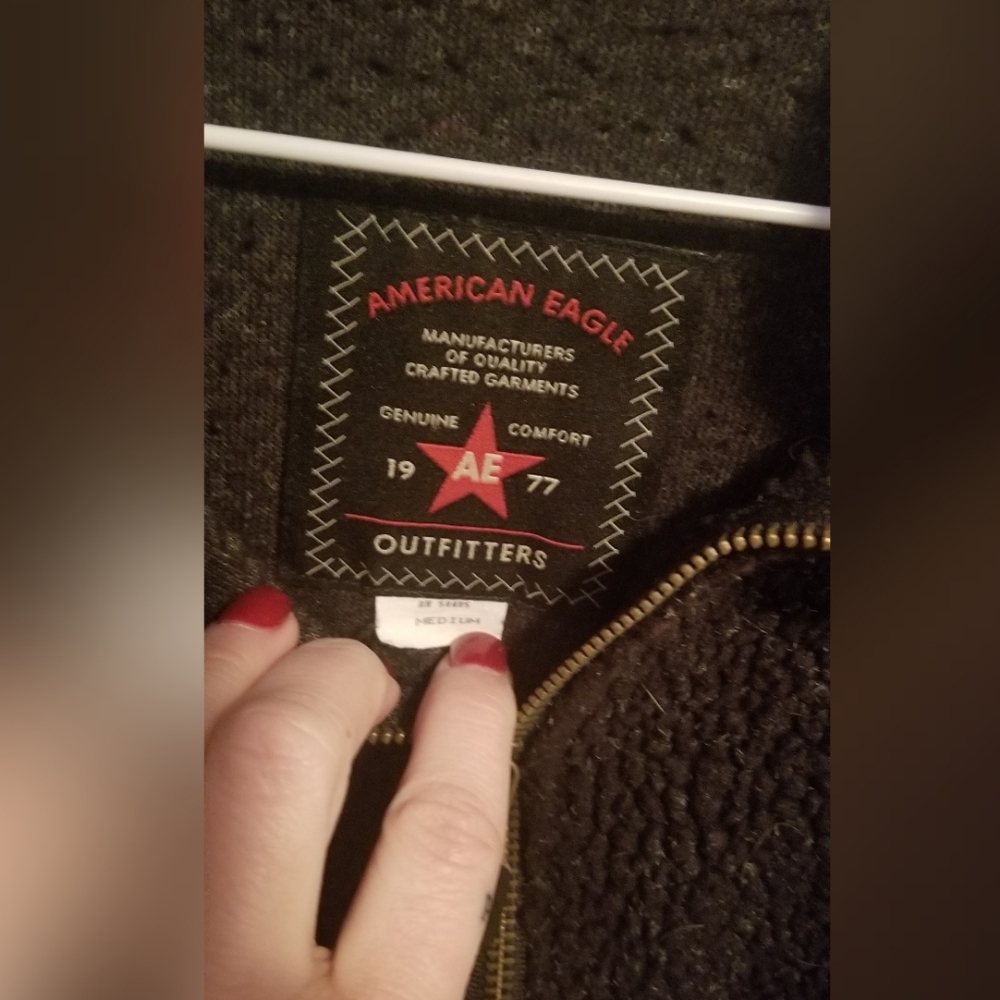 AE | American Eagle Fleece Pullover Sweatshirt - Picture 3 of 3